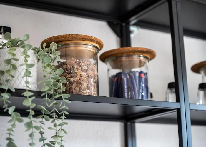 Modernes Apartment Am Campus - Parken - Smart-Tv - Kaffeevollautomat